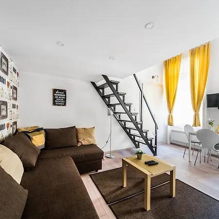 Akacfa 16 Entire Apartment Budapest