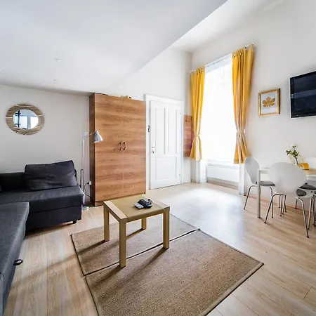 Akacfa 16 Entire Apartment Budapest